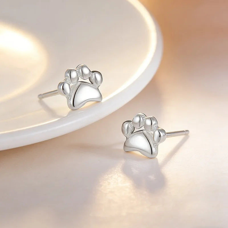 Paw earring - 925 Sterling Silver