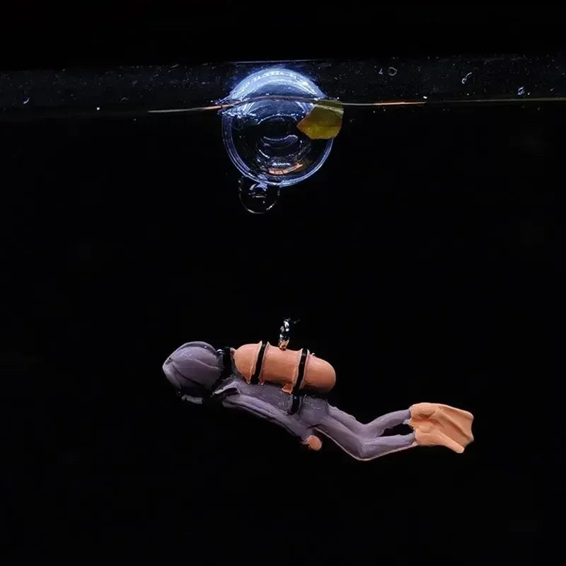 Fish Tank Diver Ornaments Landscape Decoration Aquarium