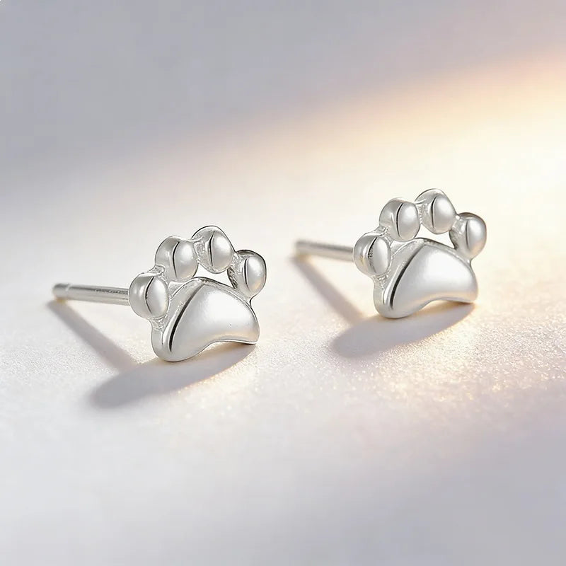 Paw earring - 925 Sterling Silver