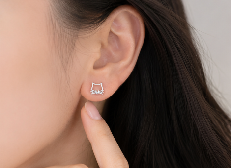 Kitty Earring - 925 Sterling Silver