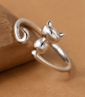 Kitty Ring - 925 Sterling Silver