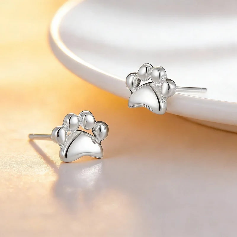 Paw earring - 925 Sterling Silver