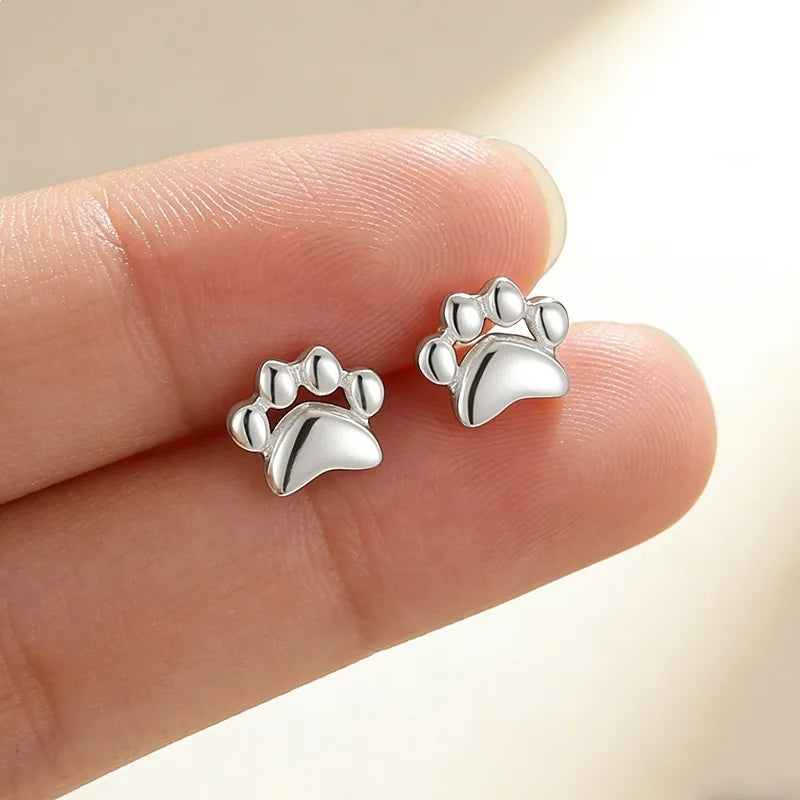 Paw earring - 925 Sterling Silver