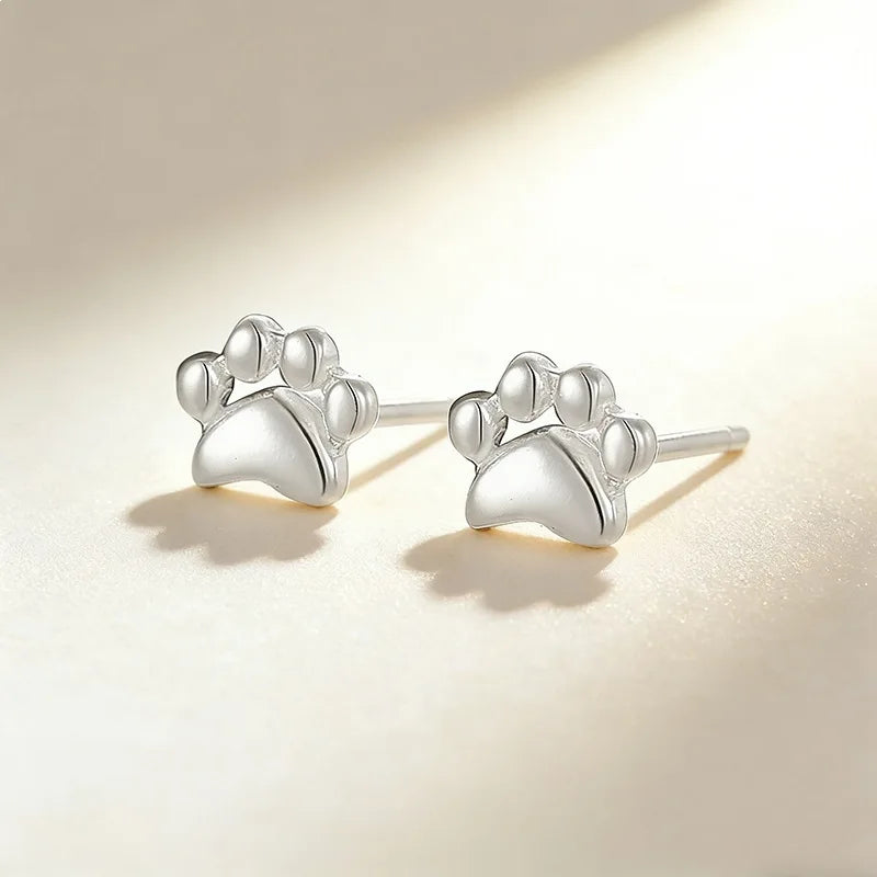 Paw earring - 925 Sterling Silver