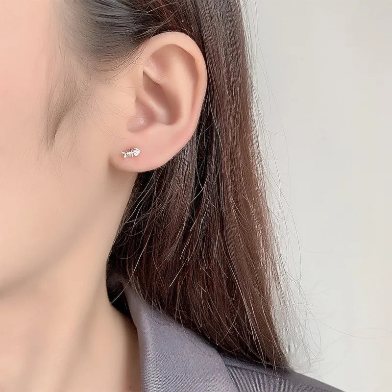 Fishbone earring - 925 Sterling Silver