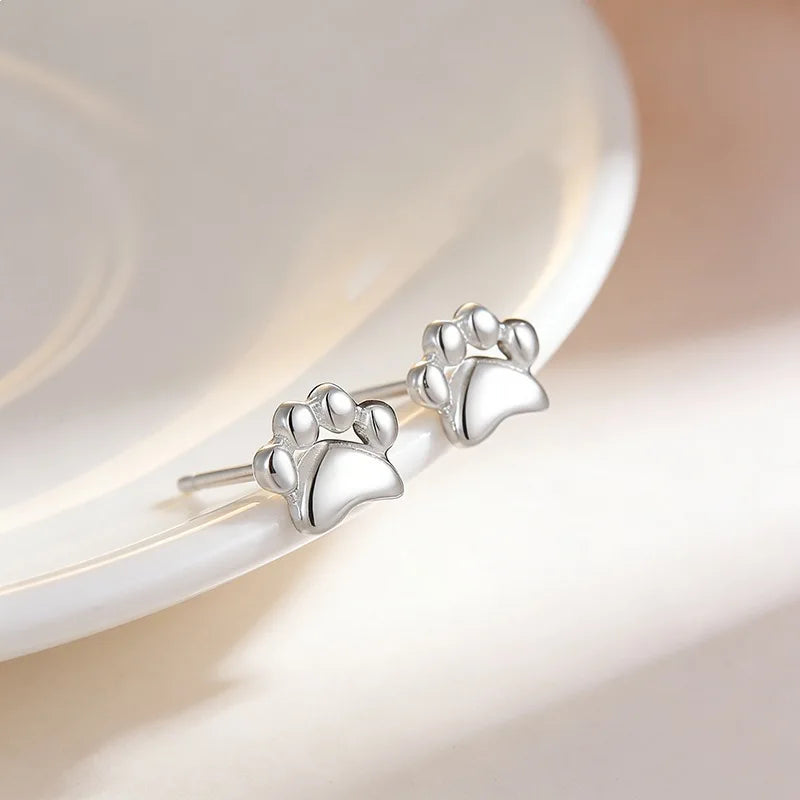 Paw earring - 925 Sterling Silver